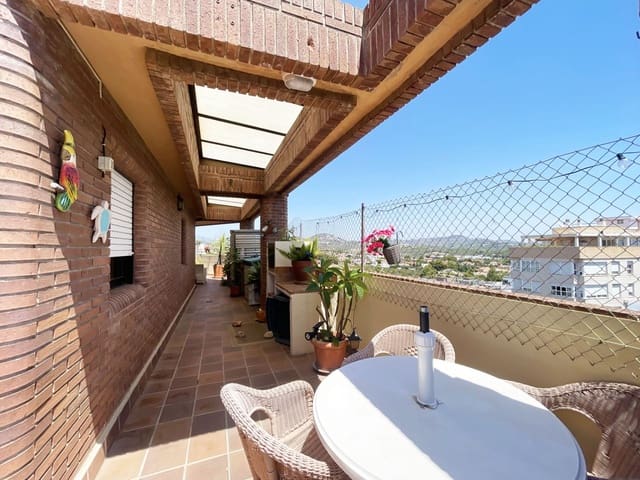 3 makuuhuone Kattohuoneisto myytävänä paikassa Calpe / Calp - 410 000 € (Ref: 9953718)