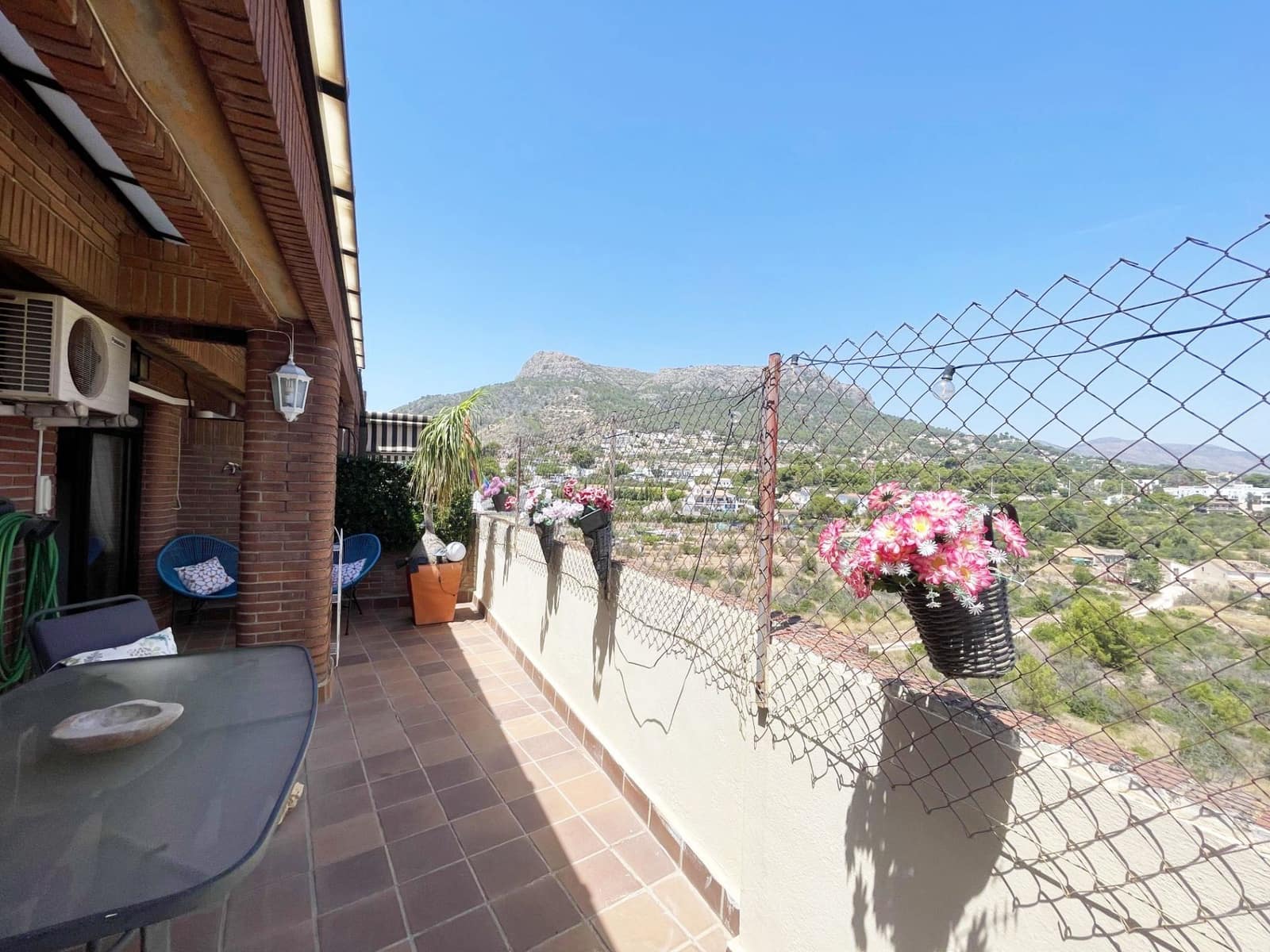 3 makuuhuone Kattohuoneisto myytävänä paikassa Calpe / Calp - 410 000 € (Ref: 9953718)