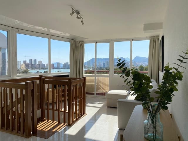 3 makuuhuone Huoneisto myytävänä paikassa Calpe / Calp mukana uima-altaan - 469 000 € (Ref: 9954677)
