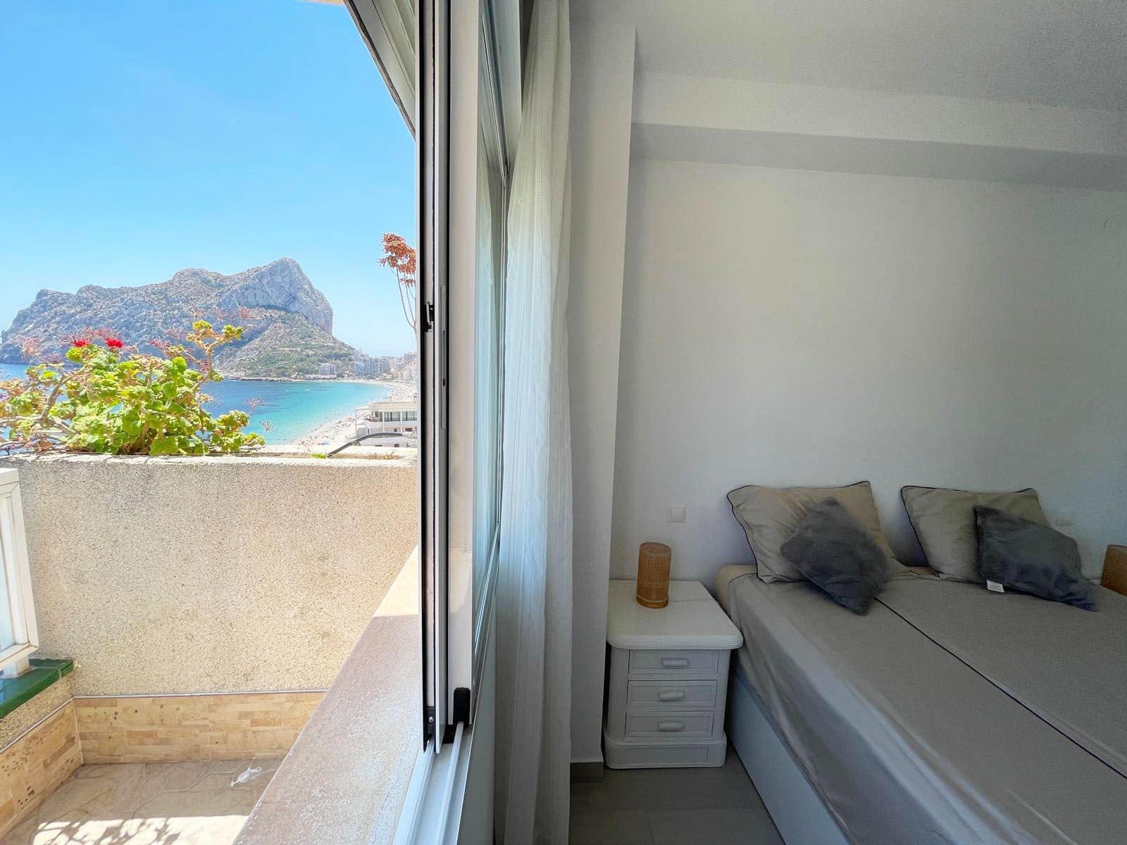 2 sovrum Lägenhet till salu i Calpe / Calp med pool garage - 495 000 € (Ref: 9954678)