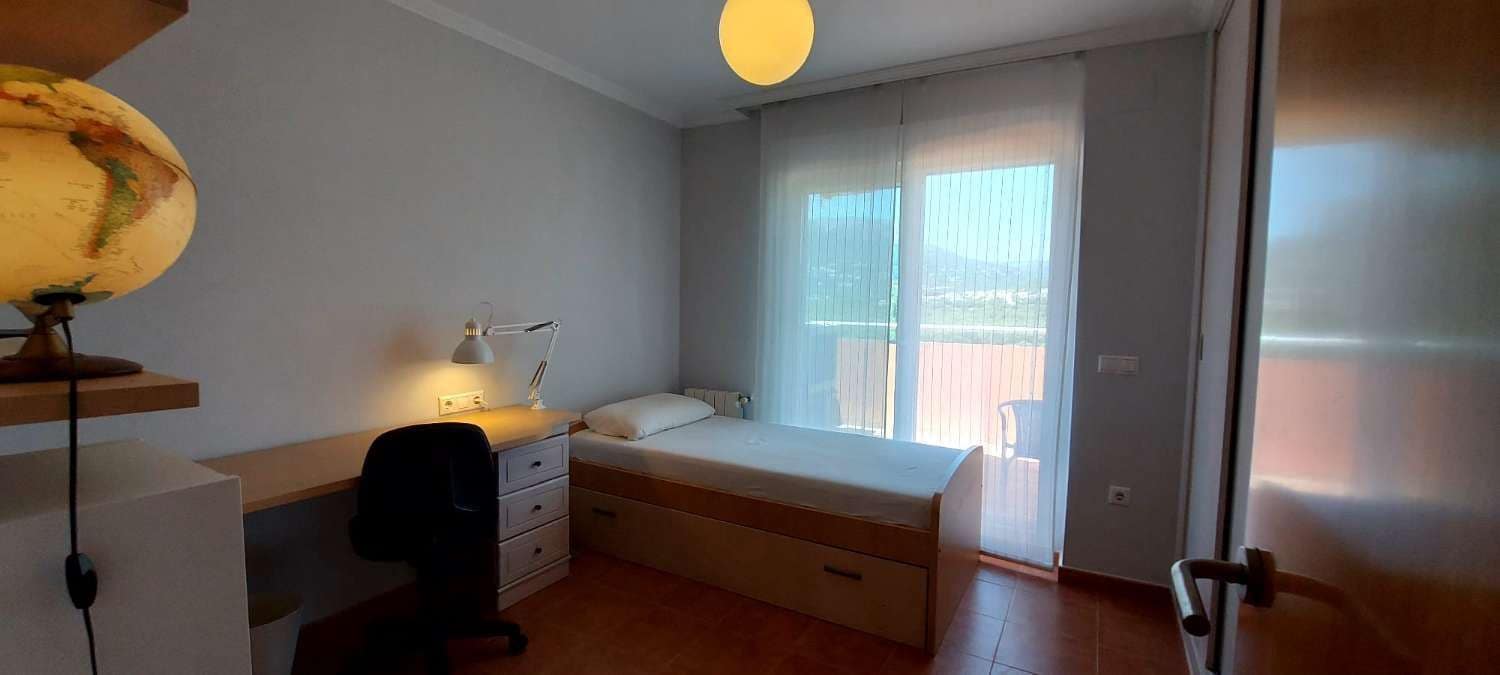 4 soverom Kjedet enebolig til salgs i Calpe / Calp med garasje - € 499 000 (Ref: 9972844)