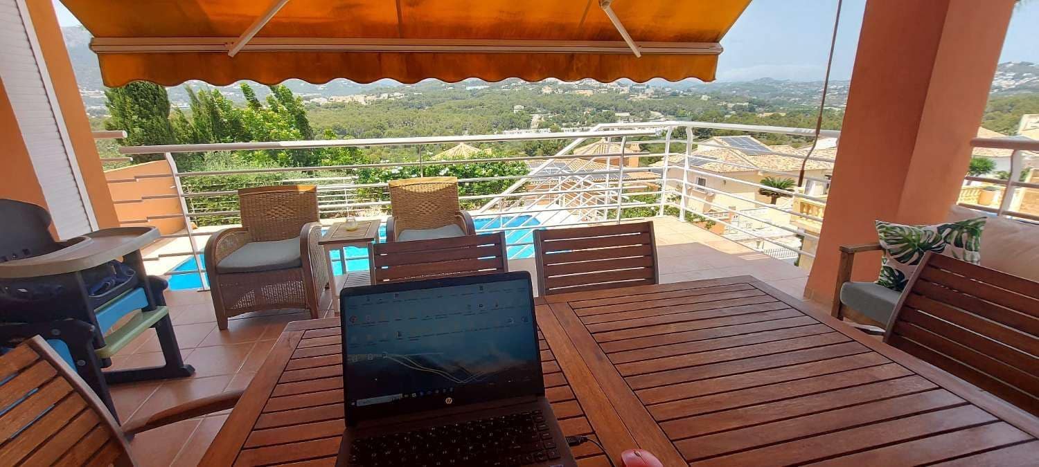 4 soverom Kjedet enebolig til salgs i Calpe / Calp med garasje - € 499 000 (Ref: 9972844)