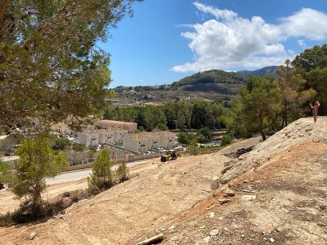 3 soverom Villa til salgs i Calpe / Calp med svømmebasseng garasje - € 1 360 000 (Ref: 9978146)