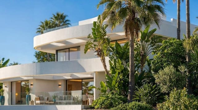 3 soverom Villa til salgs i Calpe / Calp med svømmebasseng garasje - € 1 360 000 (Ref: 9978149)
