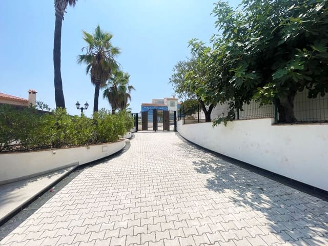 4 soveværelse Villa til salg i Oltamar - Cucarres, Calpe / Calp med swimmingpool garage - € 1.100.000 (Ref: 9984374)