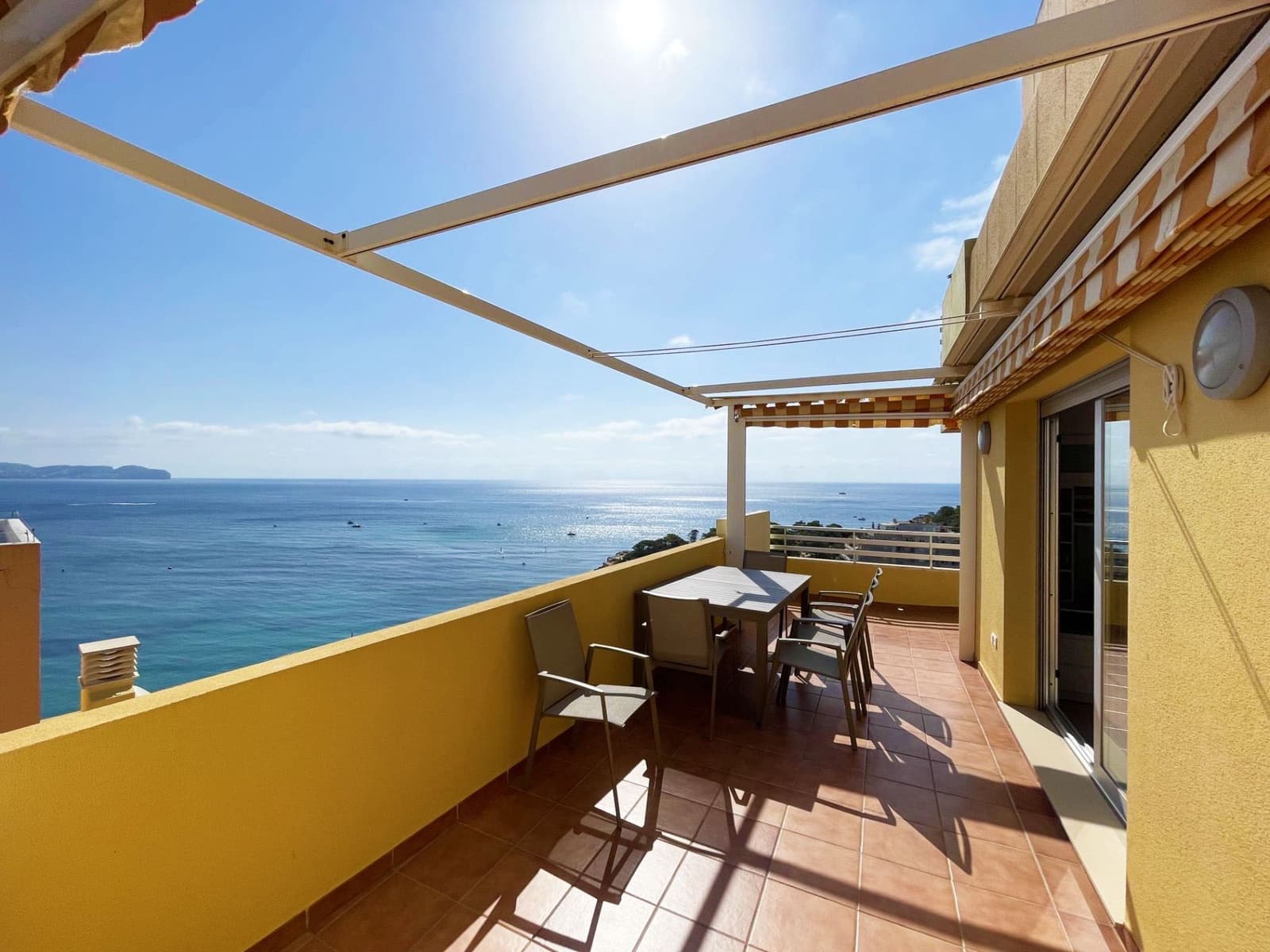 3 soverom Leilighet til salgs i Calpe / Calp med svømmebasseng garasje - € 755 000 (Ref: 9993811)
