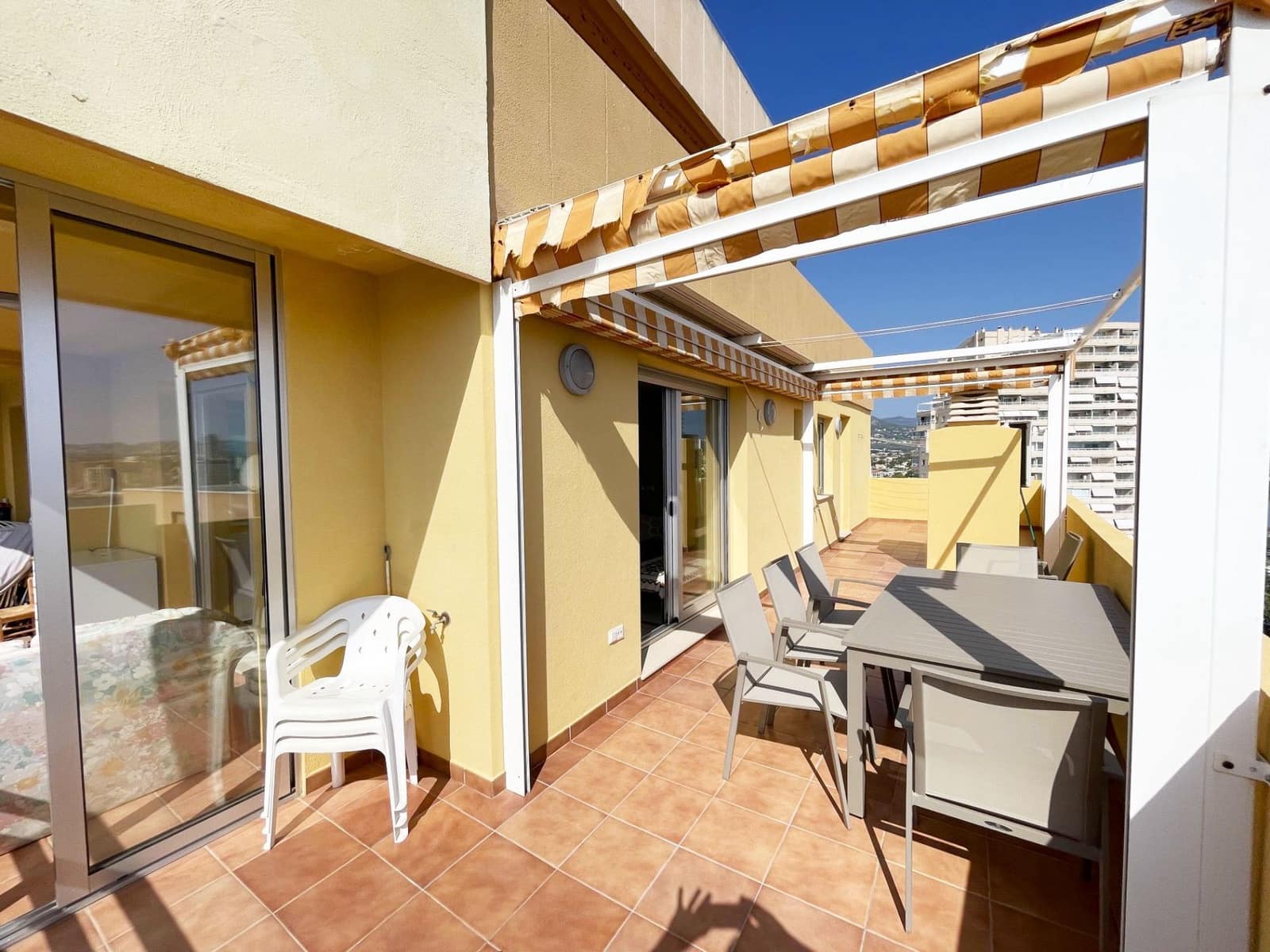 3 soverom Leilighet til salgs i Calpe / Calp med svømmebasseng garasje - € 755 000 (Ref: 9993811)