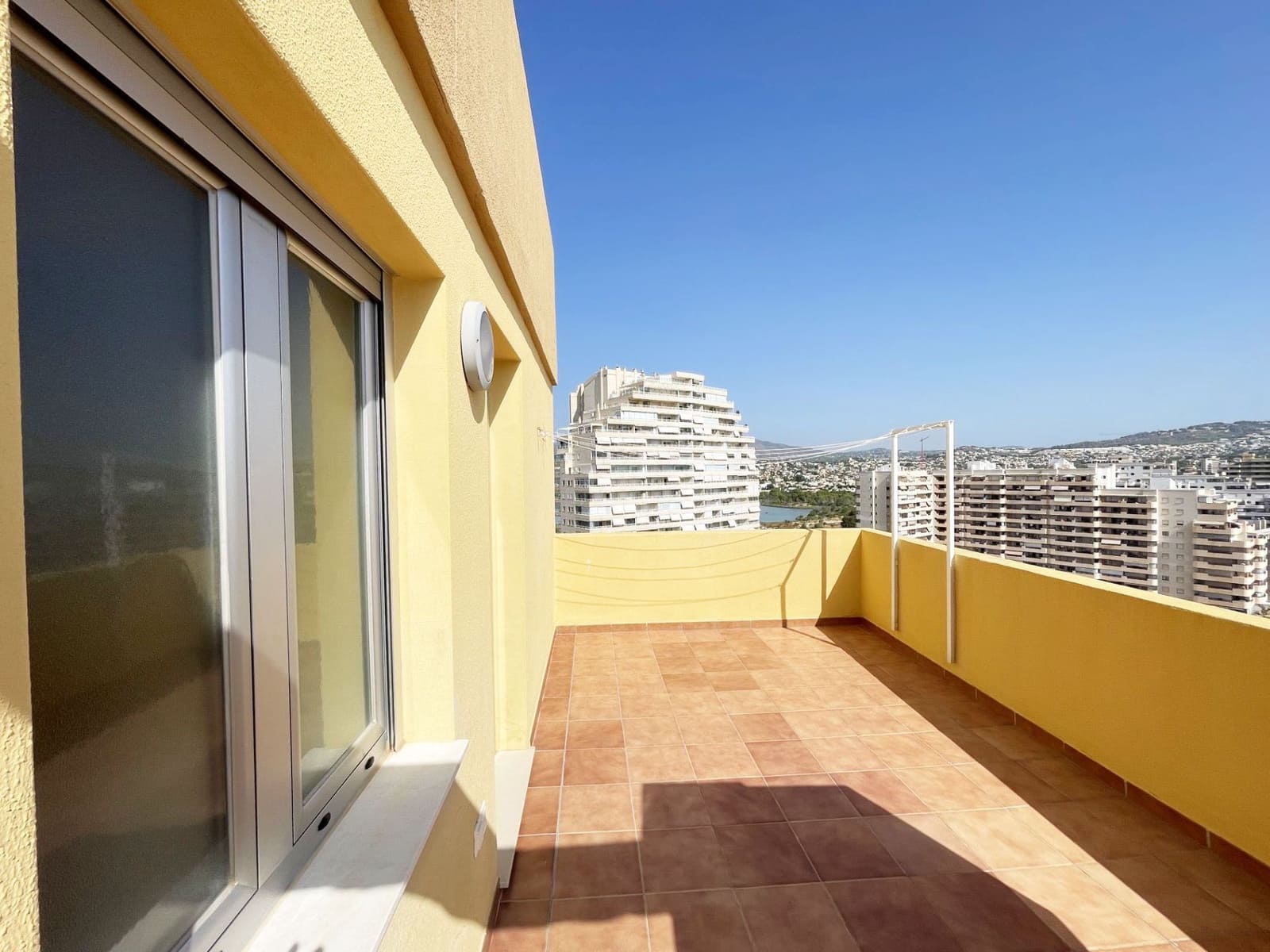 3 soverom Leilighet til salgs i Calpe / Calp med svømmebasseng garasje - € 755 000 (Ref: 9993811)