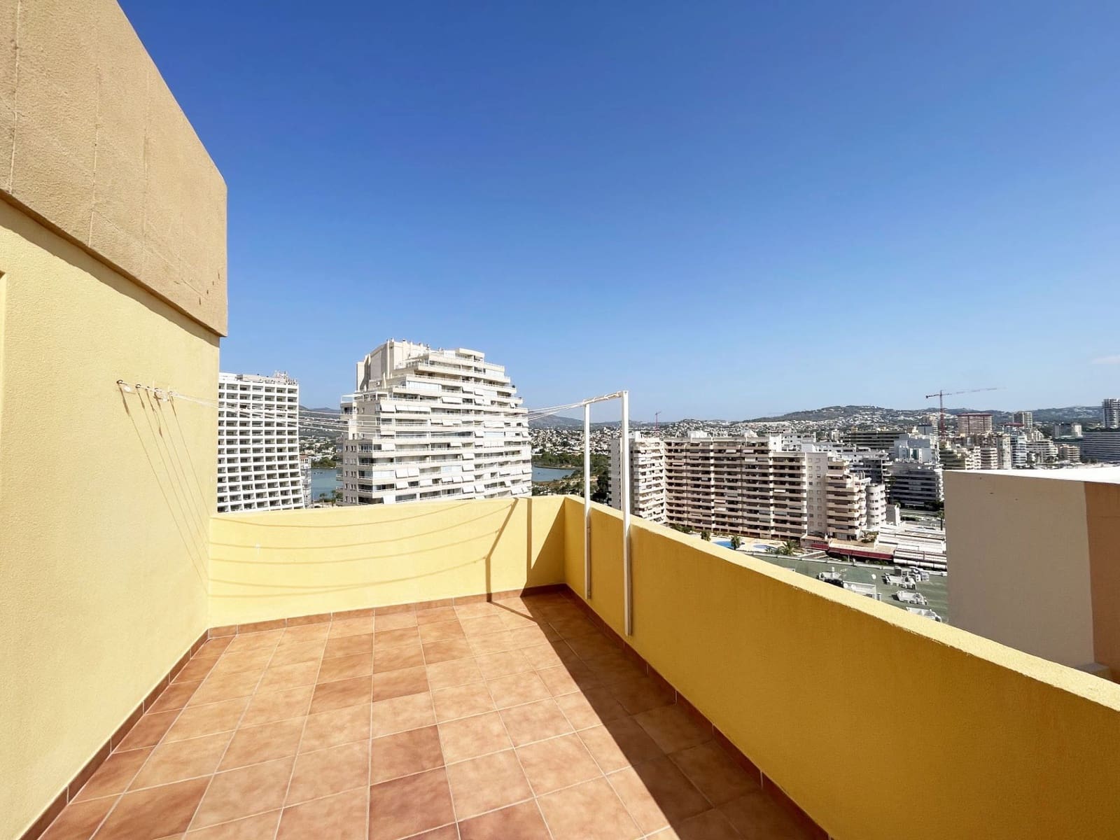 3 soverom Leilighet til salgs i Calpe / Calp med svømmebasseng garasje - € 755 000 (Ref: 9993811)