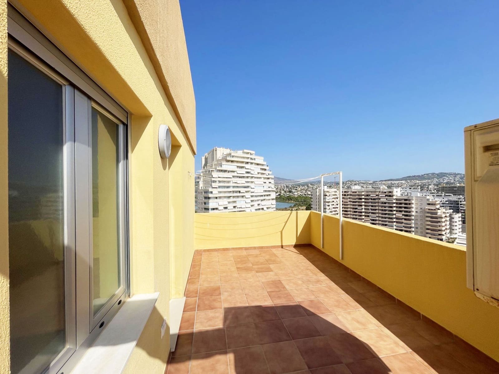3 soverom Leilighet til salgs i Calpe / Calp med svømmebasseng garasje - € 755 000 (Ref: 9993811)