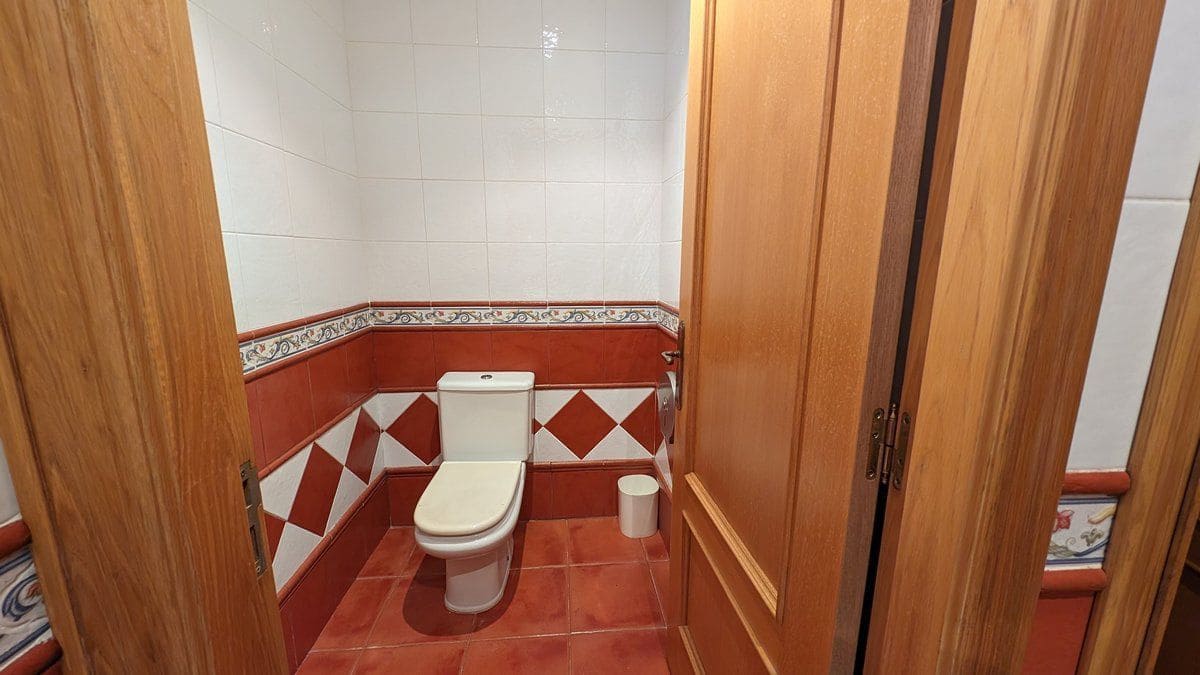 Local Commercial à vendre à Calpe / Calp avec garage - 390 000 € (Ref: 9994756)