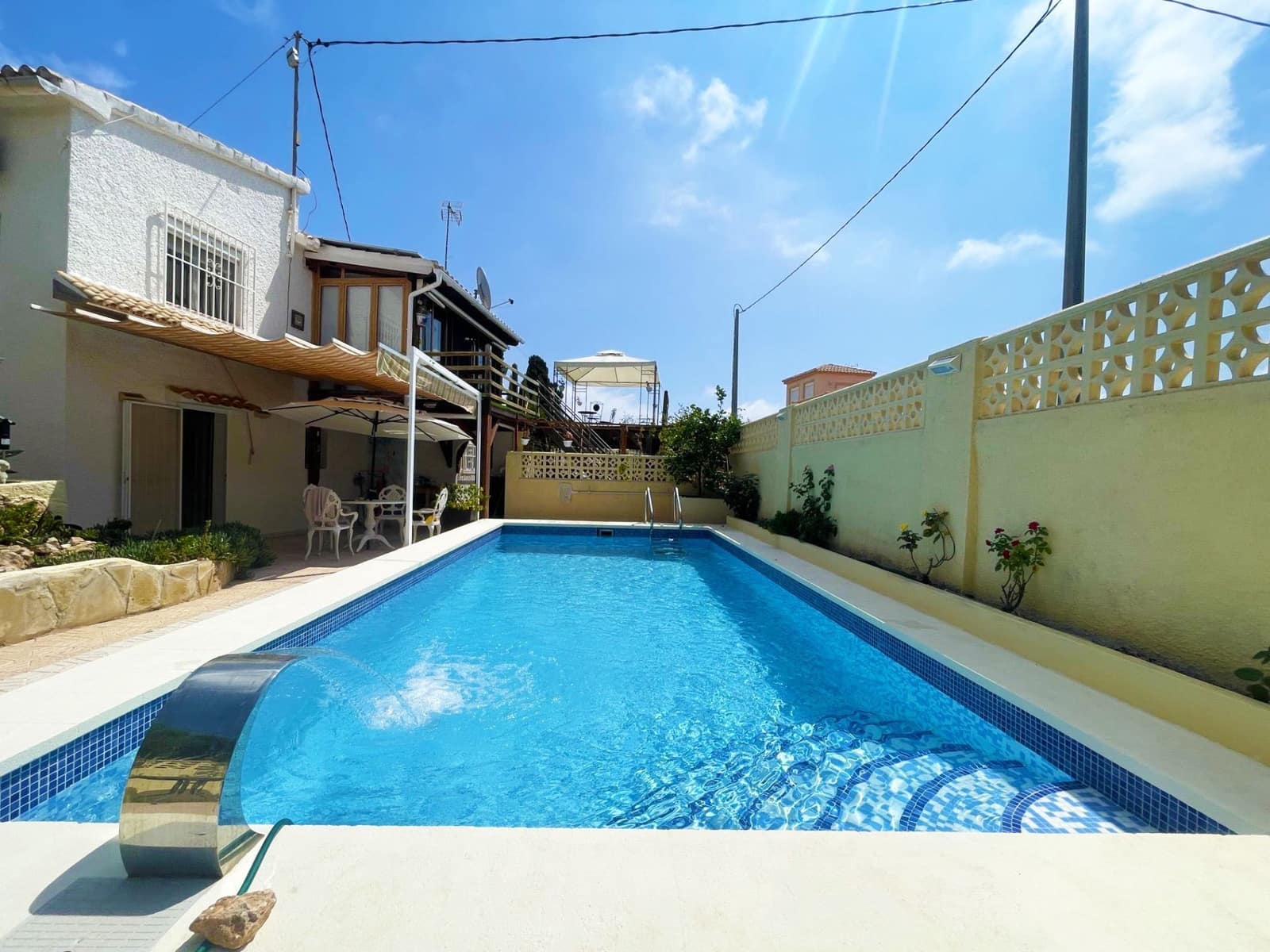5 soveværelse Villa til salg i Calpe / Calp med swimmingpool garage - € 460.000 (Ref: 9998082)