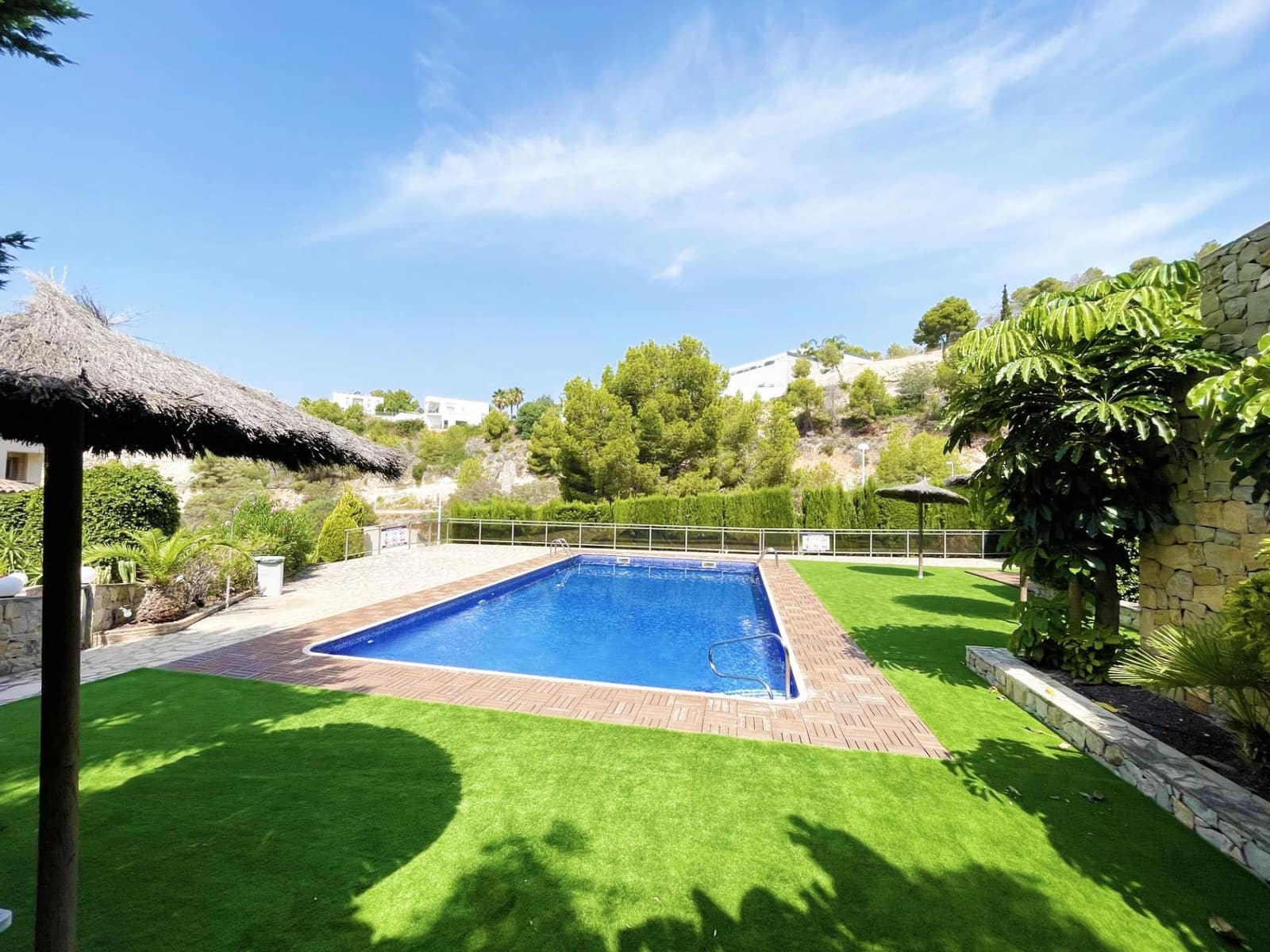 3 slaapkamer Bungalow te koop in Calpe / Calp met zwembad garage - € 388.000 (Ref: 9998084)
