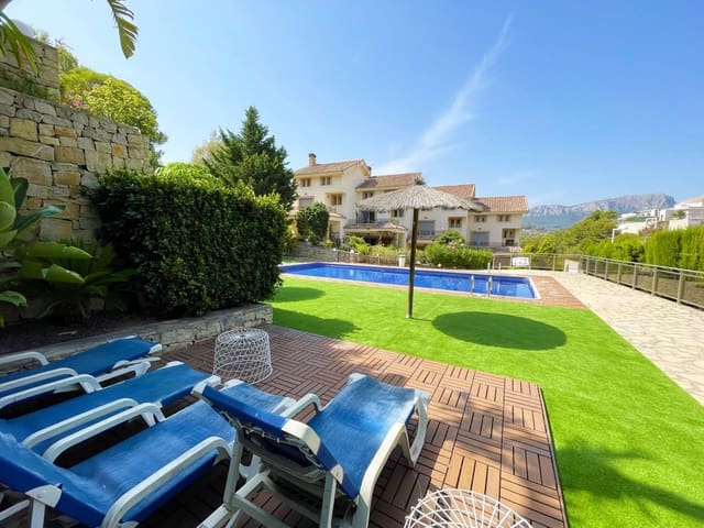3 slaapkamer Bungalow te koop in Calpe / Calp met zwembad garage - € 388.000 (Ref: 9998084)