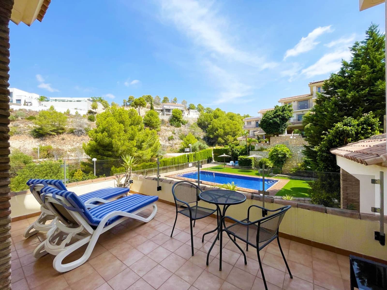 3 slaapkamer Bungalow te koop in Calpe / Calp met zwembad garage - € 388.000 (Ref: 9998084)