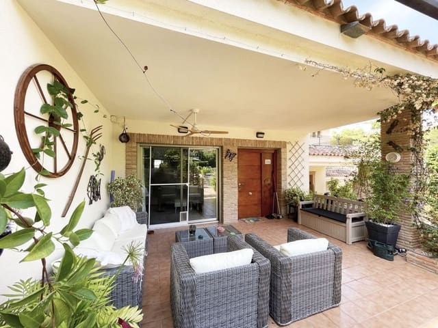 3 slaapkamer Bungalow te koop in Calpe / Calp met zwembad garage - € 388.000 (Ref: 9998084)