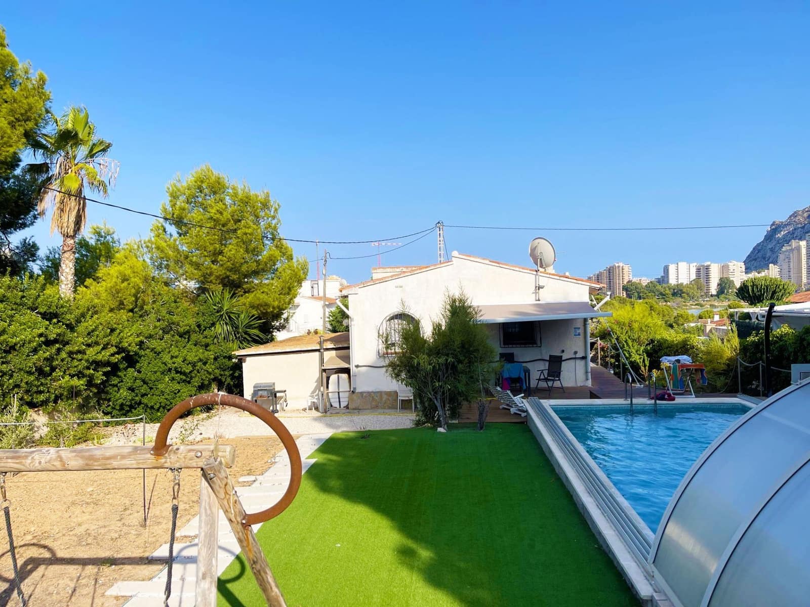 2 soveværelse Villa til salg i Calpe / Calp med swimmingpool garage - € 430.000 (Ref: 9998085)