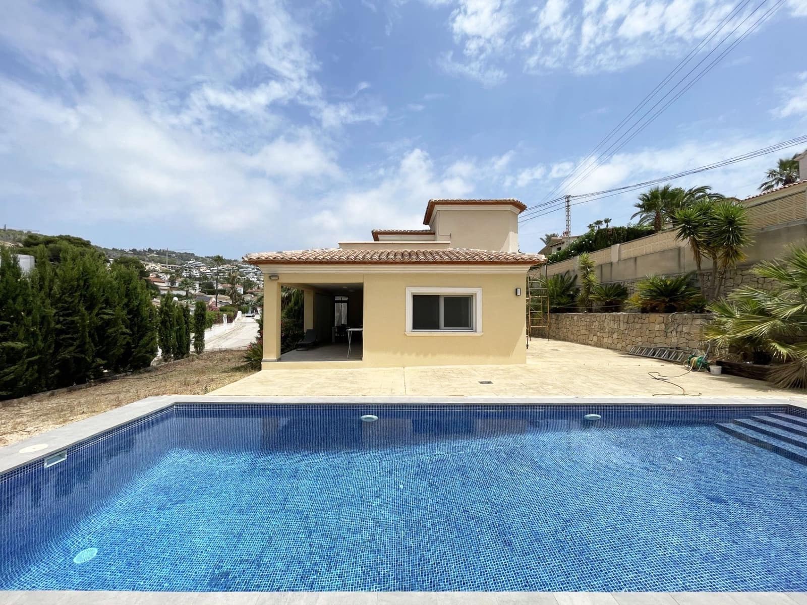 3 bedroom Villa for sale in Calpe / Calp with pool garage - € 625,000 (Ref: 9998086)