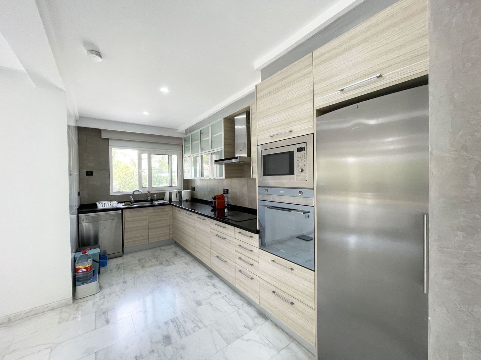 3 bedroom Villa for sale in Calpe / Calp with pool garage - € 625,000 (Ref: 9998086)
