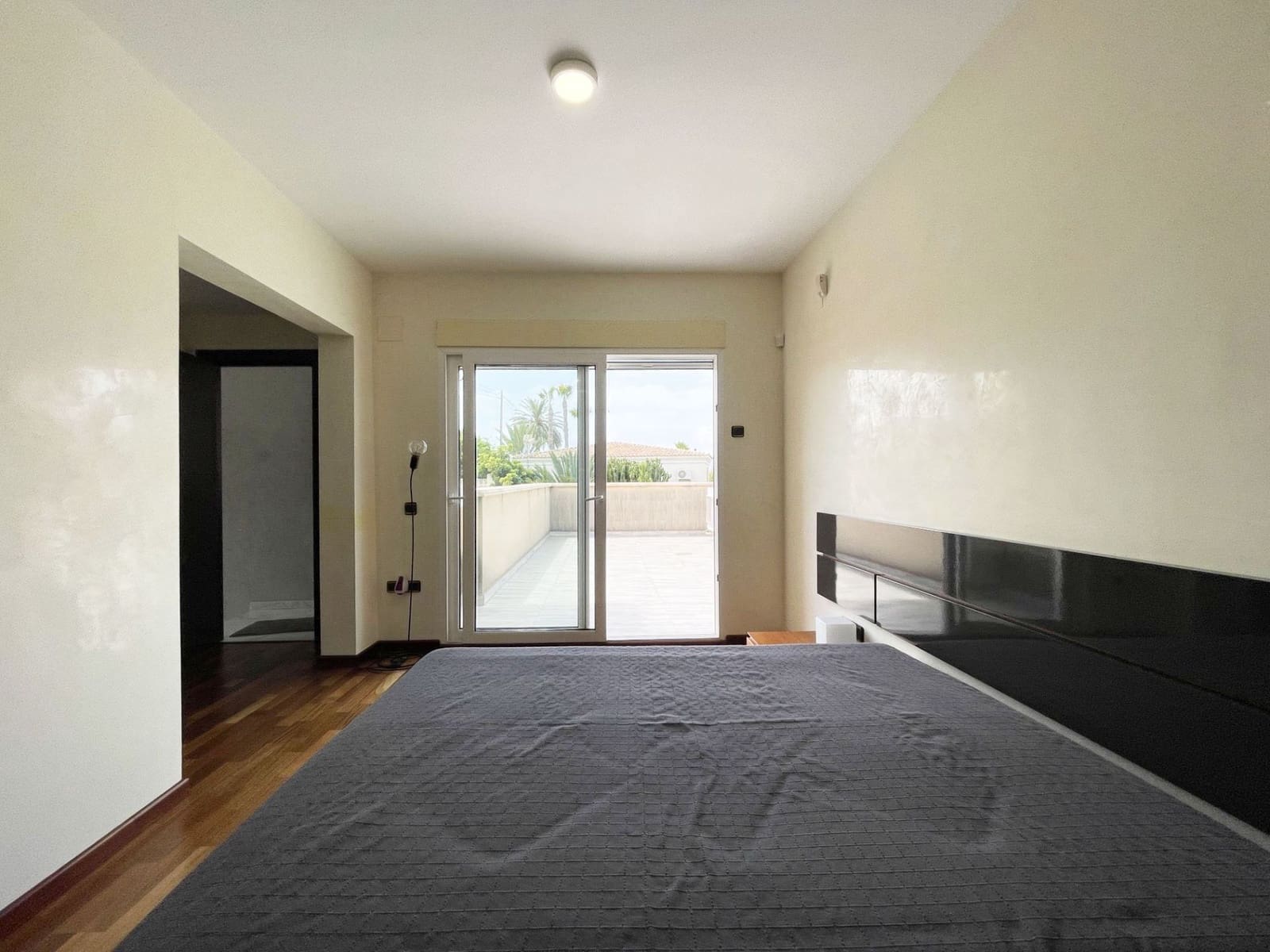 3 bedroom Villa for sale in Calpe / Calp with pool garage - € 625,000 (Ref: 9998086)