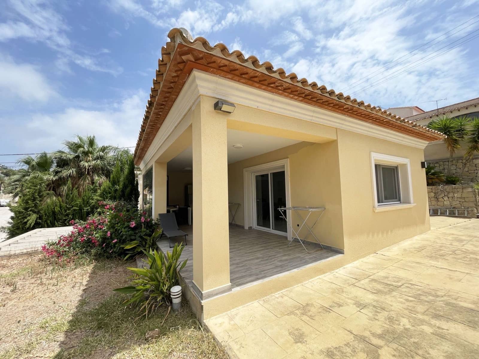 3 bedroom Villa for sale in Calpe / Calp with pool garage - € 625,000 (Ref: 9998086)