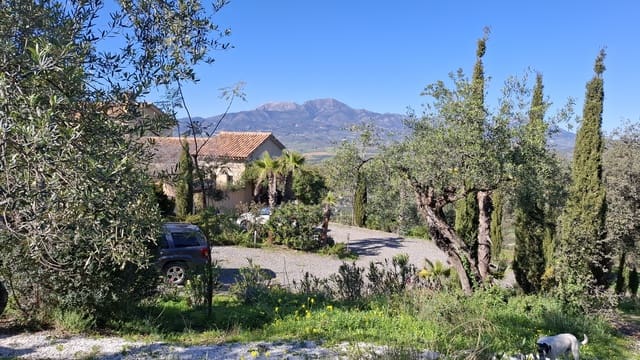 6 bedroom Finca/Country House for sale in Coín - € 905,290 (Ref: 9221551)