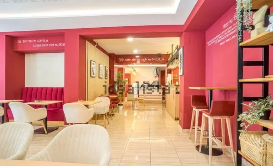 Business for sale in Fuengirola - € 99,000 (Ref: 10043313)