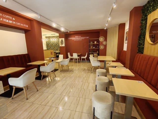 Azienda in vendita in Fuengirola - 99.000 € (Rif: 10043313)