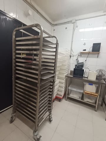 Azienda in vendita in Fuengirola - 50.000 € (Rif: 10144986)