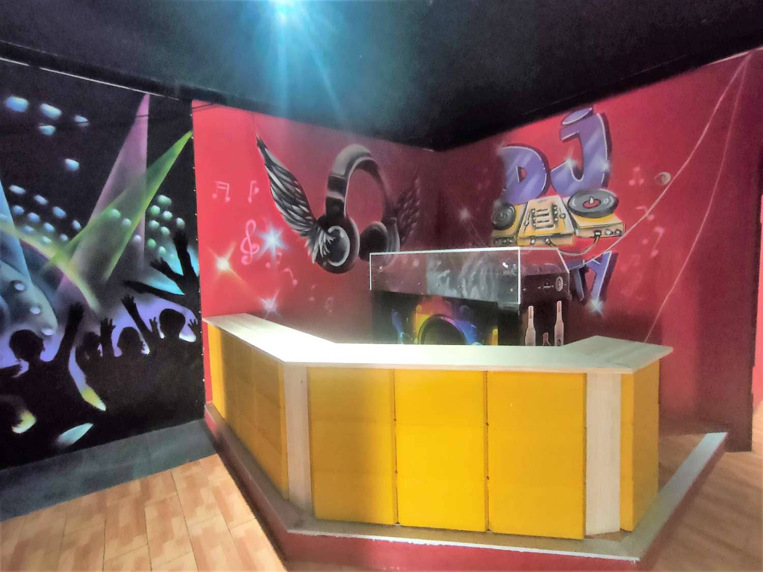 Erhverv til salg i Torremolinos - € 375.000 (Ref: 7679529)