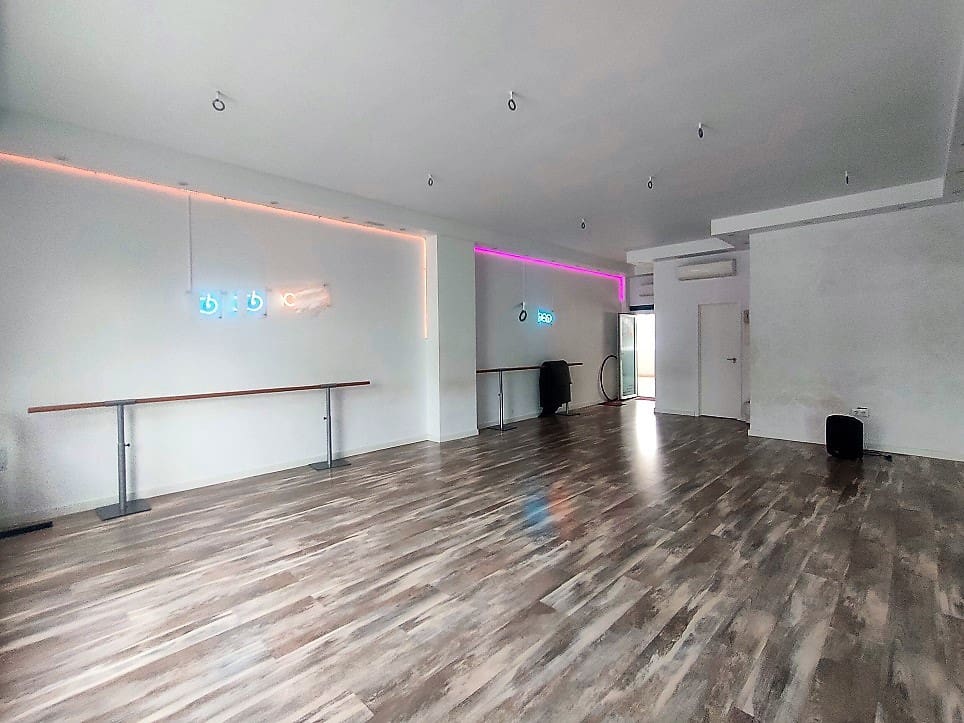 Yritys vuokrattavana paikassa Benalmadena - 1 600 € (Ref: 7683875)