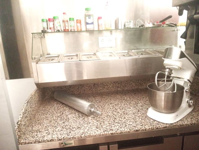 Bedrijf te koop in Benalmádena - € 22.000 (Ref: 7834782)