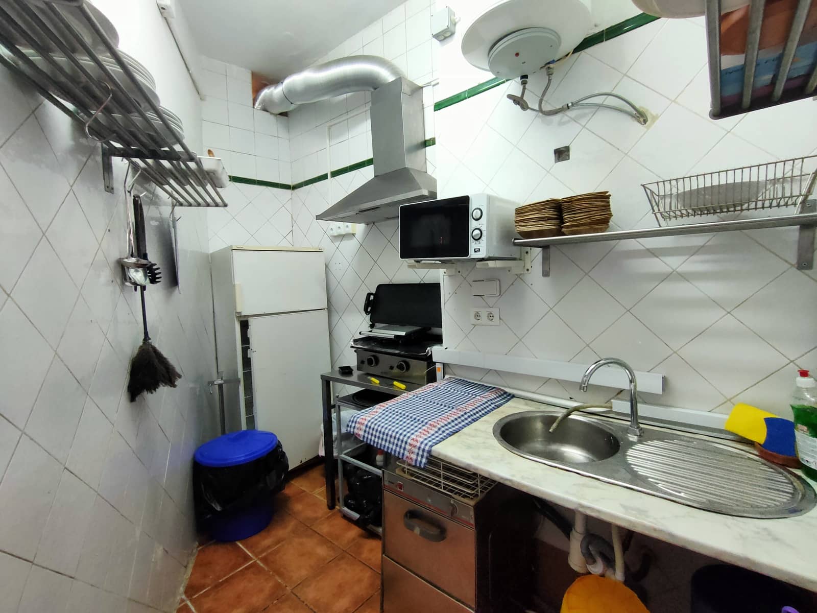 Restaurant/Bar til leje i Benalmadena - € 1.600 (Ref: 8107233)