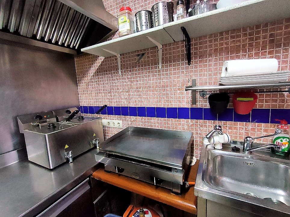 Ravintola/baari vuokrattavana paikassa Benalmadena - 1 000 € (Ref: 8504704)