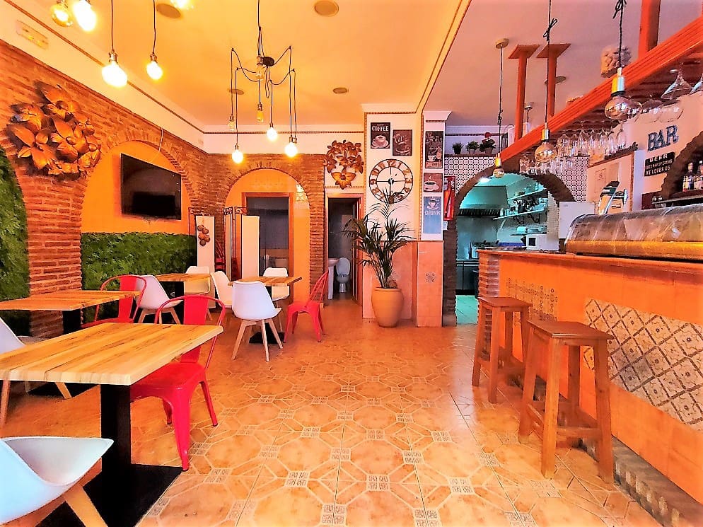 Ravintola/baari vuokrattavana paikassa Benalmadena - 1 000 € (Ref: 8504704)