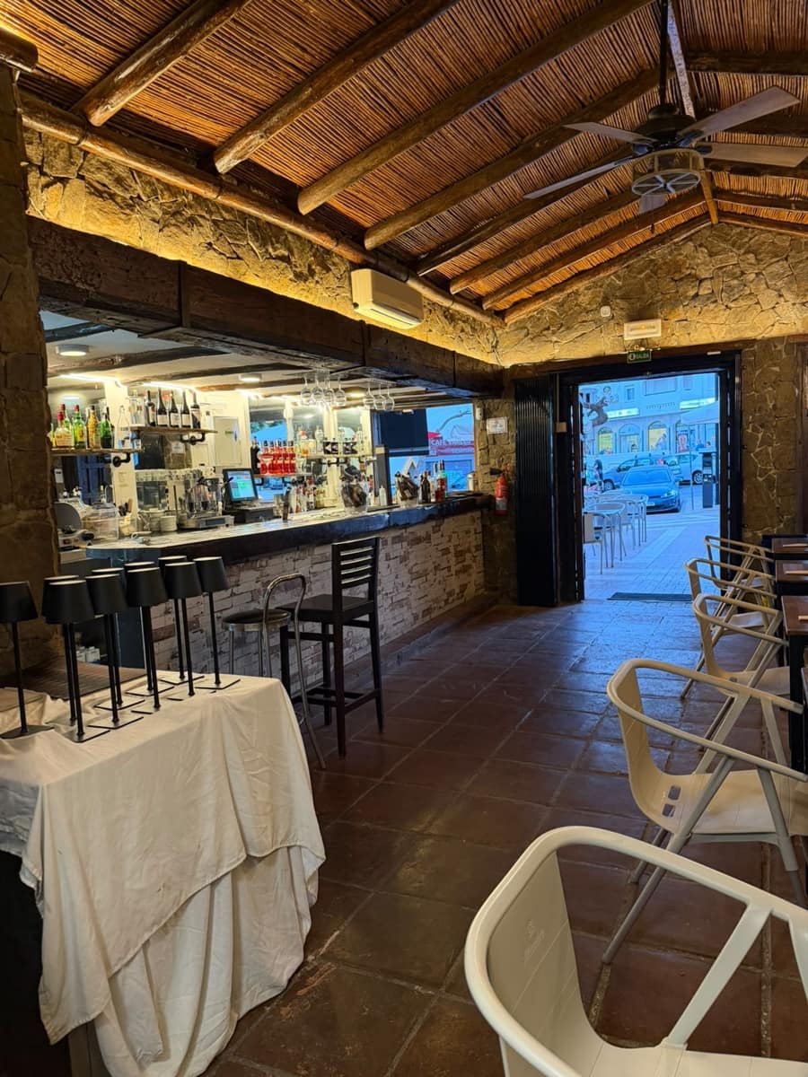 Restaurante/Bar para arrendar em Benalmadena - 1 200 € (Ref: 8534429)
