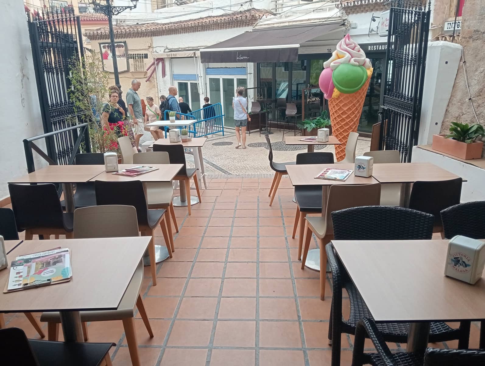 Yritys myytävänä paikassa Torremolinos - 69 500 € (Ref: 8580807)