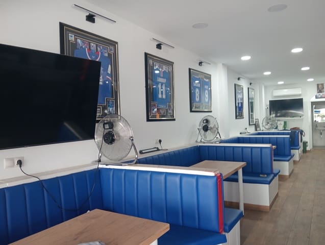 Restaurant/bar te koop in Benalmadena Costa, Benalmádena - € 220.000 (Ref: 8643887)