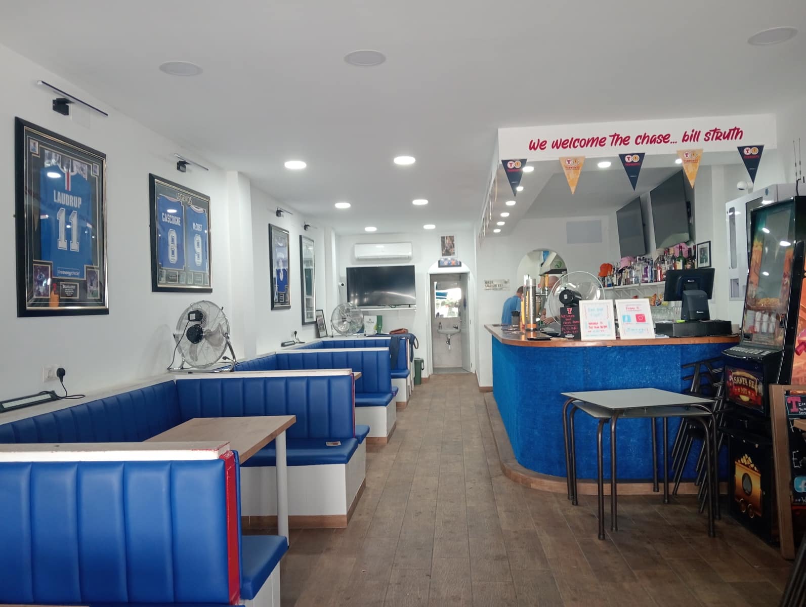 Restaurant/bar te koop in Benalmadena Costa - € 220.000 (Ref: 8643887)