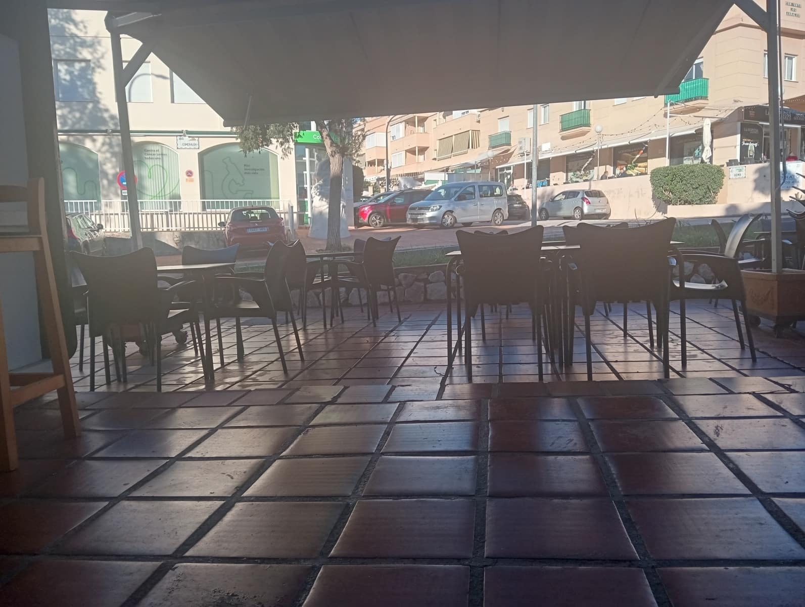 Bar/Restaurante en Benalmádena en venta - 35.500 € (Ref: 9465876)