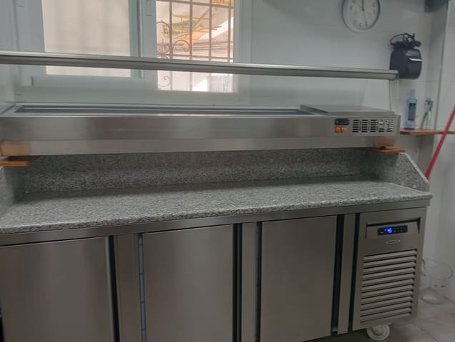 Restaurant/Bar for sale in Benalmádena - € 140,000 (Ref: 9489842)