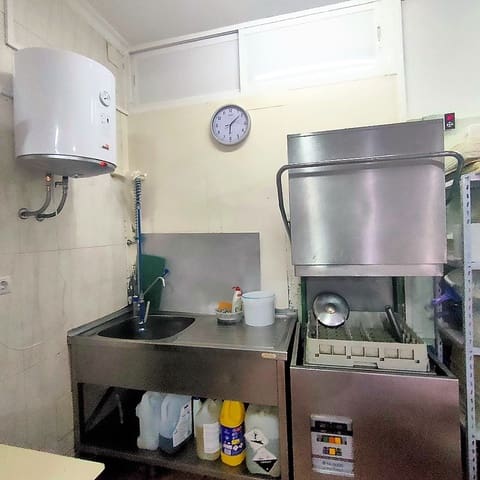 Restaurant/Bar til salgs i Benalmádena - € 60 000 (Ref: 9489869)