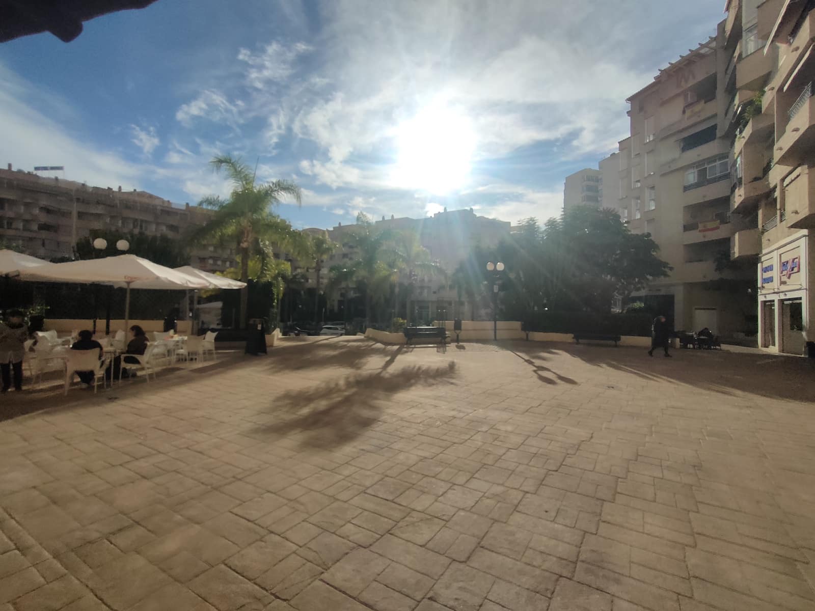 Restaurant/Bar for rent in Torremolinos - € 2,000 (Ref: 9543929)