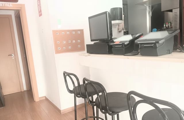 Restauracja lub bar na sprzedaż w Benalmádena - 15 000 € (Ref: 9572073)