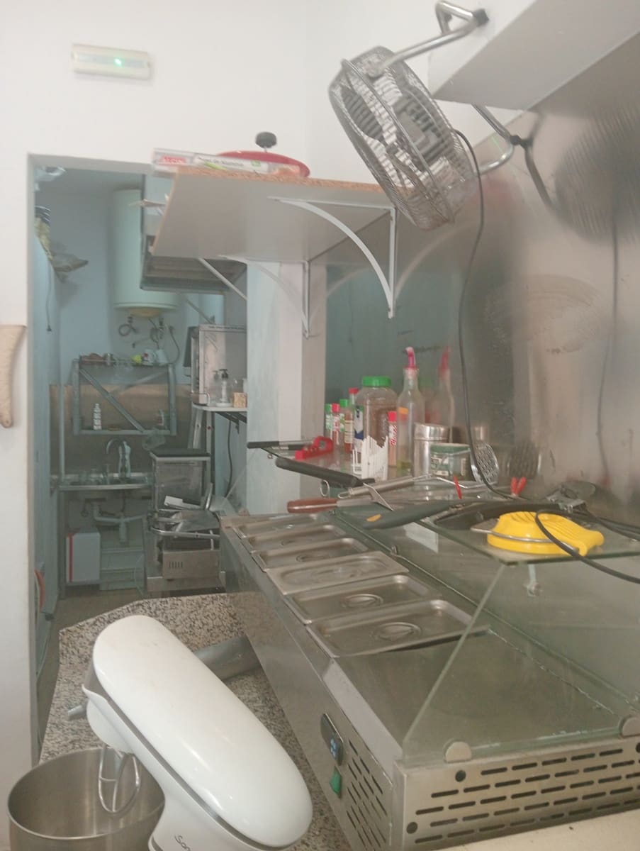 Restaurant/Bar for sale in Benalmadena - € 15,000 (Ref: 9572073)