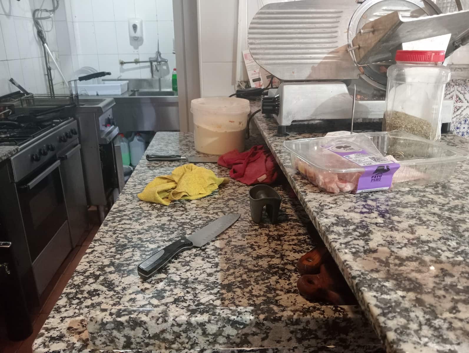 Bar/Restaurant zu verkaufen in Benalmadena - 89.000 € (Ref: 9683907)