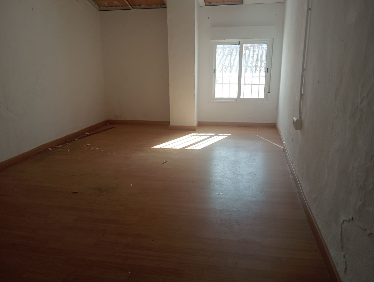 Commercial for sale in Benalmadena - € 650,000 (Ref: 9715205)