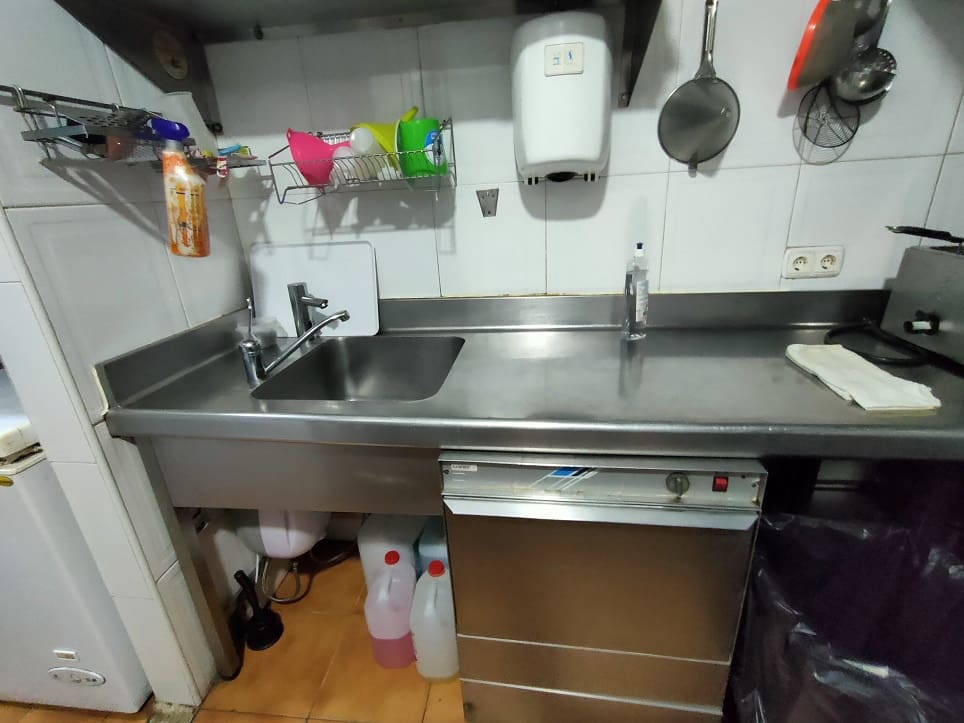 Ravintola/baari vuokrattavana paikassa Benalmadena - 1 400 € (Ref: 9765435)