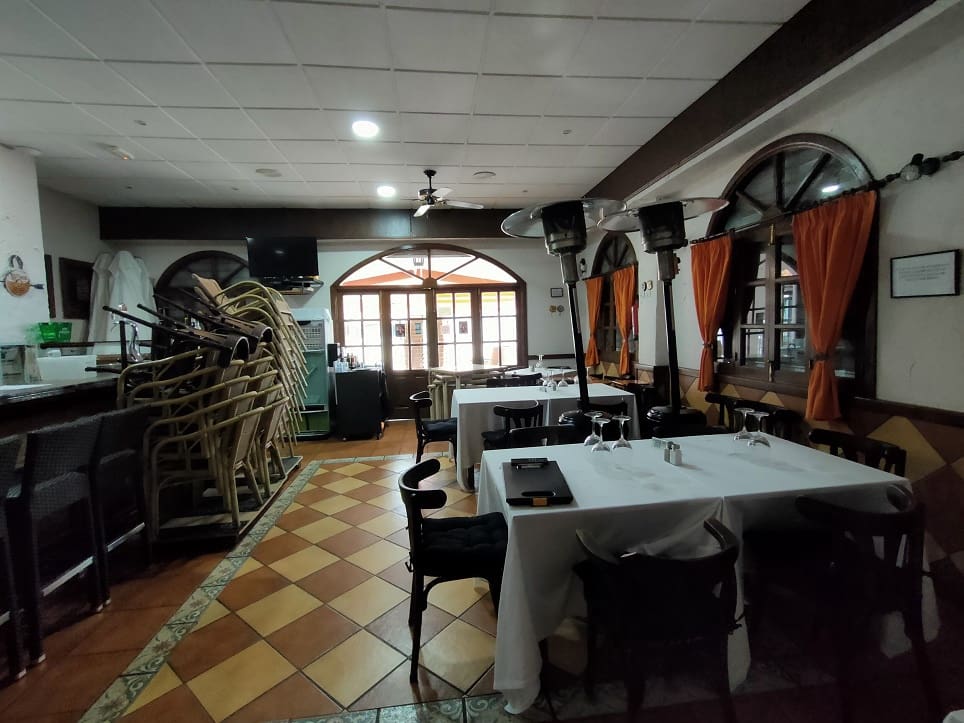 Ravintola/baari vuokrattavana paikassa Benalmadena - 1 400 € (Ref: 9765435)