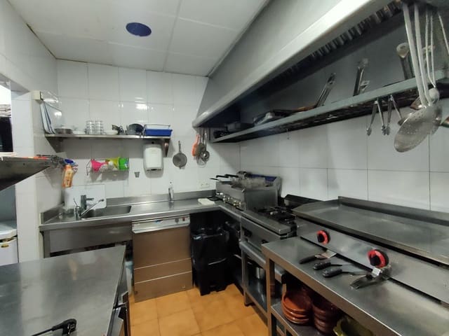 Restaurant/Bar for rent in Benalmádena - € 1,400 (Ref: 9765435)